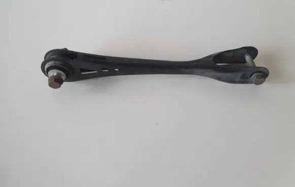 BMW 5 G30 G31 Rear control arm 6861114