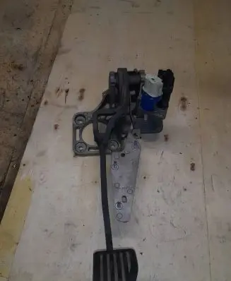 Ford Galaxy Brake pedal 6G922D094KD 0105 6331762