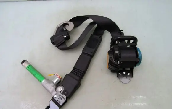 SsangYong Korando Front seatbelt 7460137500 7460137500LBH