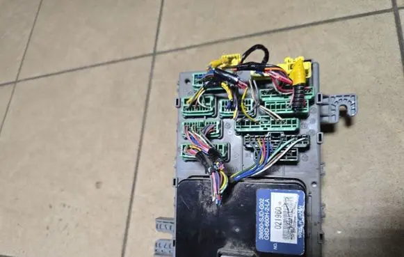 Honda FR-V Fuse box set 38650SJDG02