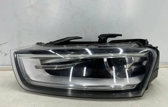 Audi Q3 8U Headlight/headlamp 8u0941031