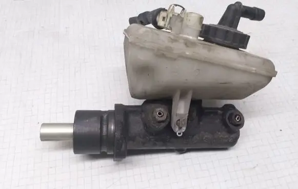 Lancia Zeta Master brake cylinder 311902