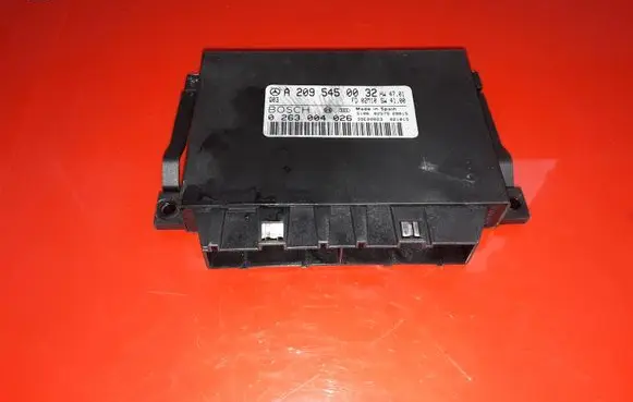 Mercedes-Benz CLK A209 C209 Parking PDC control unit/module A2095450032 0263004026 39E00023