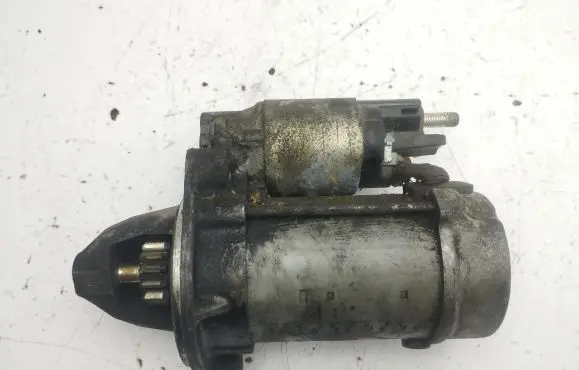Mercedes-Benz C W204 Starter motor A0061514601