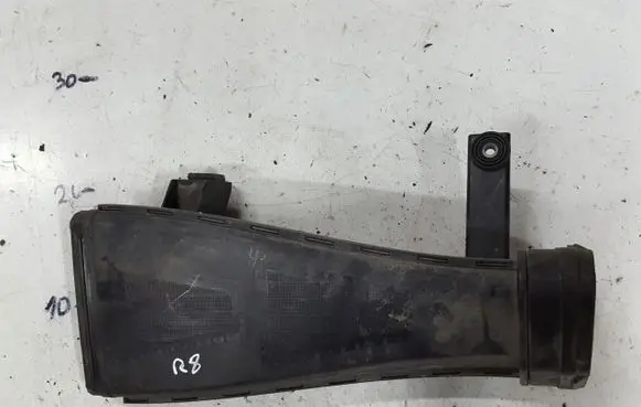 Audi R8 42 Cabin air duct channel 420129928