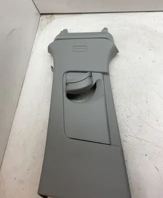 Audi Q2 - (B) pillar trim (top) 81A867243