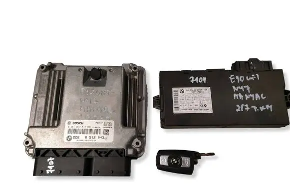 BMW 3 E90 E91 Engine control unit/module 8512043