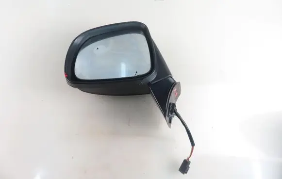 Chevrolet Captiva Front door electric wing mirror 