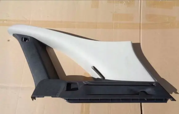 Mercedes-Benz B W246 W242 (D)pillar trim (top) A2466903025