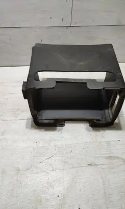 Mazda 3 III Battery box tray 