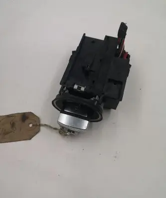 Volkswagen PASSAT CC Ignition lock 3c0905843