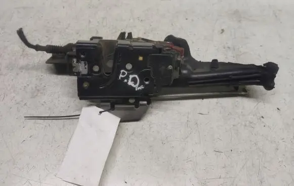 Audi A4 S4 B6 8E 8H Front door lock
