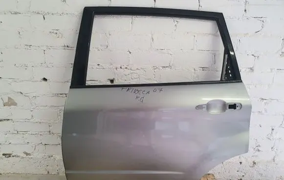 Subaru B9 Tribeca Rear door