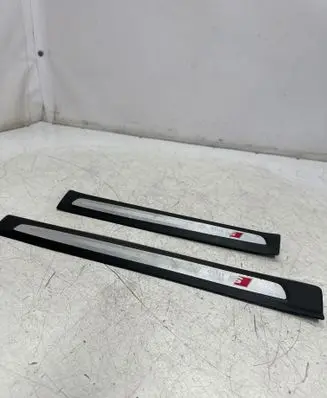 Audi Q7 4L Rear sill trim cover 4L0853376B