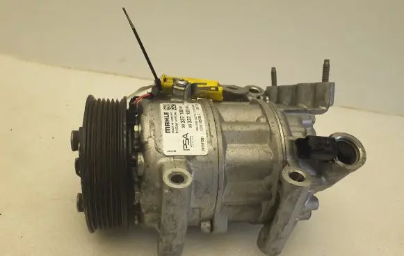 Citroen C4 III e-C4 Air conditioning (A/C) compressor (pump) 9833718880 9833718980
