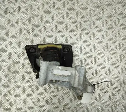 Volvo XC60 Engine mount bracket 32137496