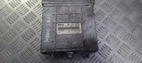 Renault Scenic I Engine control unit/module 0281001809 7700110647