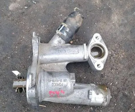 Ford Focus Thermostat BM5G9K478AB
