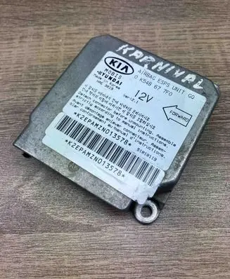 KIA Carnival Airbag control unit/module 0K54B677F0 HAE3019