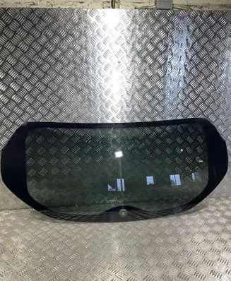 Nissan Qashqai Rear windscreen/windshield window 