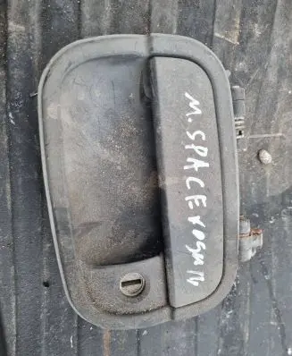 Mitsubishi Space Wagon Front door exterior handle