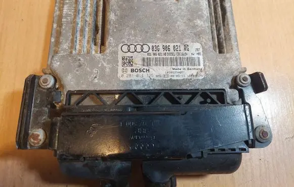 Audi A3 S3 8P Engine control unit/module 0281014125 03G906021RG 03G906021AB