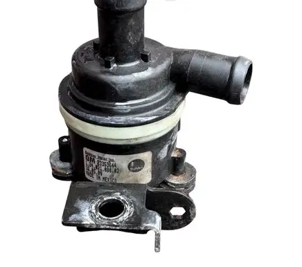 Chevrolet Volt II Electric auxiliary coolant/water pump 23353644 12402108002