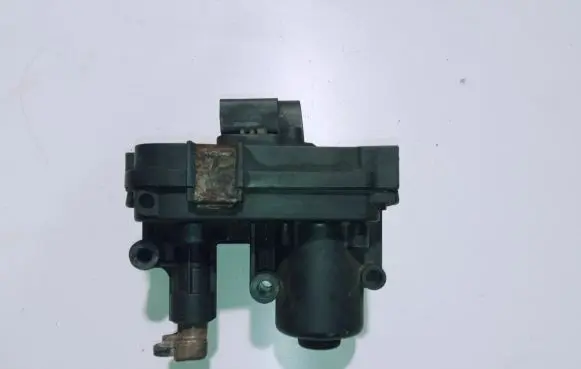 Opel Insignia A Turbo charger electric actuator 6T01HKC3J