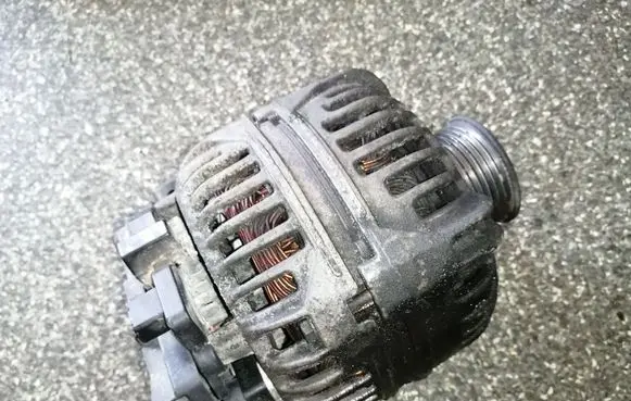 Volvo S60 Generator/alternator 9442841