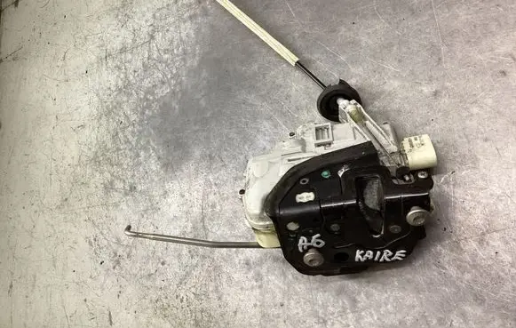 Audi A6 S6 C6 4F Front door lock 4F1837015
