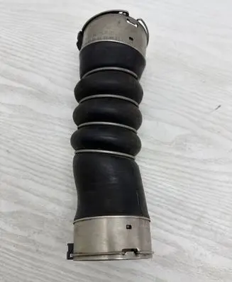 BMW 5 F10 F11 Intercooler hose/pipe 7800144