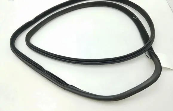 Volvo S60 Front door rubber seal