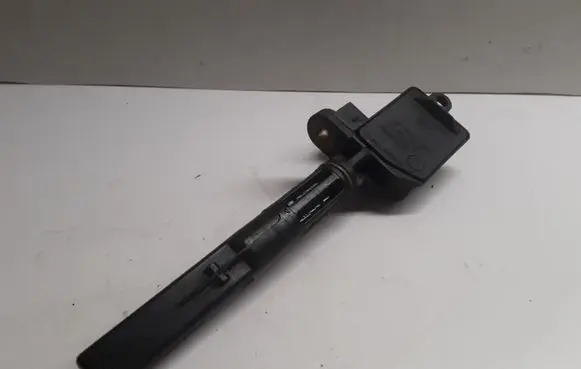 Volkswagen Polo IV 9N3 Oil level sensor 00813401HL0 045907660D 045907660