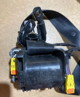 Audi A5 8T 8F Front seatbelt 8F1857705 306444799G48