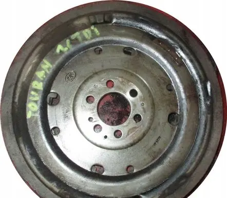 Volkswagen Touran II Dual mass flywheel 