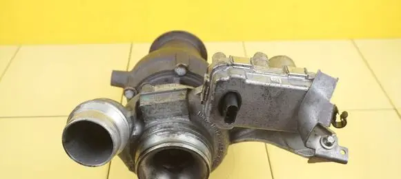 BMW 3 F30 F35 F31 Turbo 7812321 28SP41