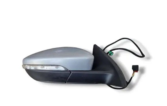 Volkswagen PASSAT B7 Front door electric wing mirror 3C0857934A