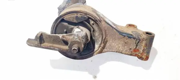 Chevrolet Cruze Engine mount bracket 13248630