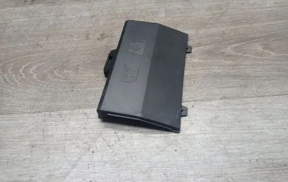 Volvo S80 Fuse box cover 6G9T14A076AE