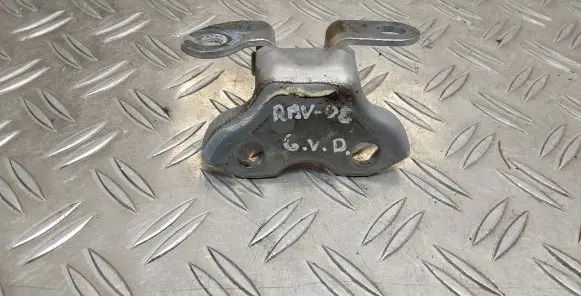 Toyota RAV 4 (XA30) Rear door upper hinge