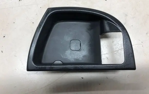 Hyundai Santa Fe Other front door trim element 886112B000