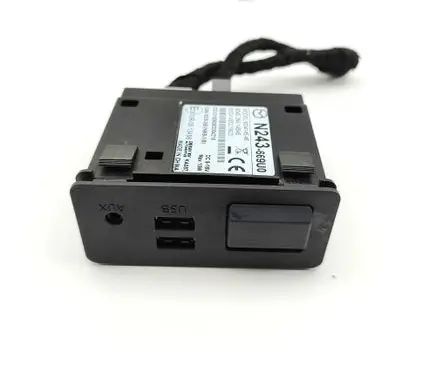Mazda MX-5 ND AUX in-socket connector N243669U0