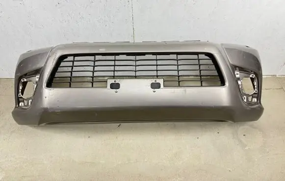 Toyota Hilux (AN120, AN130) Front bumper