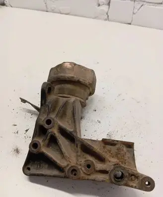 Volkswagen Transporter - Caravelle T4 Alternator belt tensioner 701422903