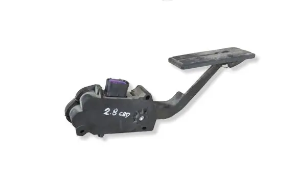 Chrysler Voyager Accelerator throttle pedal 034PE4203 04861650AB 25605M21008