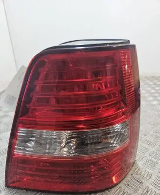 KIA Sorento Rear/tail lights 9243E5