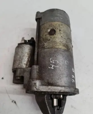 Mitsubishi Pajero Sport I Starter motor MD315547 417171