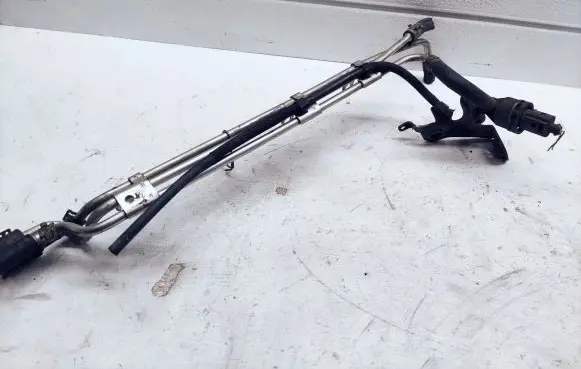 Brake vacuum hose/pipe