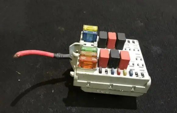 Fiat Punto (188) Fuse box set 46835421