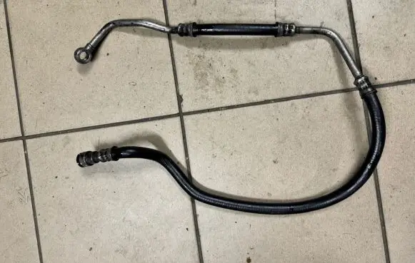 BMW 5 E39 Power steering hose/pipe/line 1096054
